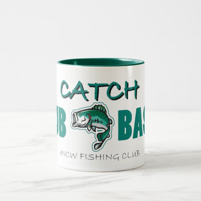 Caneca do BAIXO do DUB do clube da pesca de UNCW (Centro)