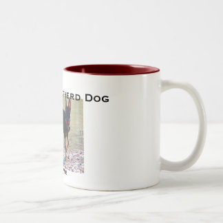 Caneca do cão de german shepherd