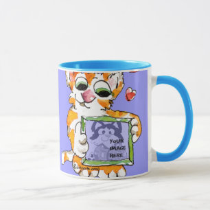 Caneca do coração do gato do amor a personalizar
