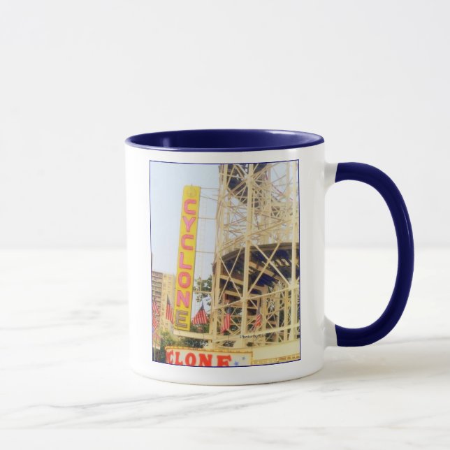 Caneca do Cyclone Rollercoaster (Direita)