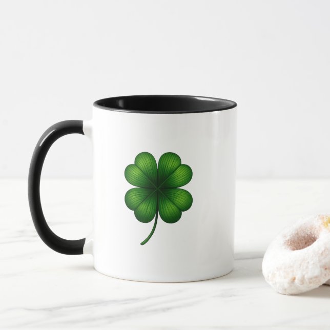 Caneca do Dia de São Patrício Sorte Shamrock (Com Donut)
