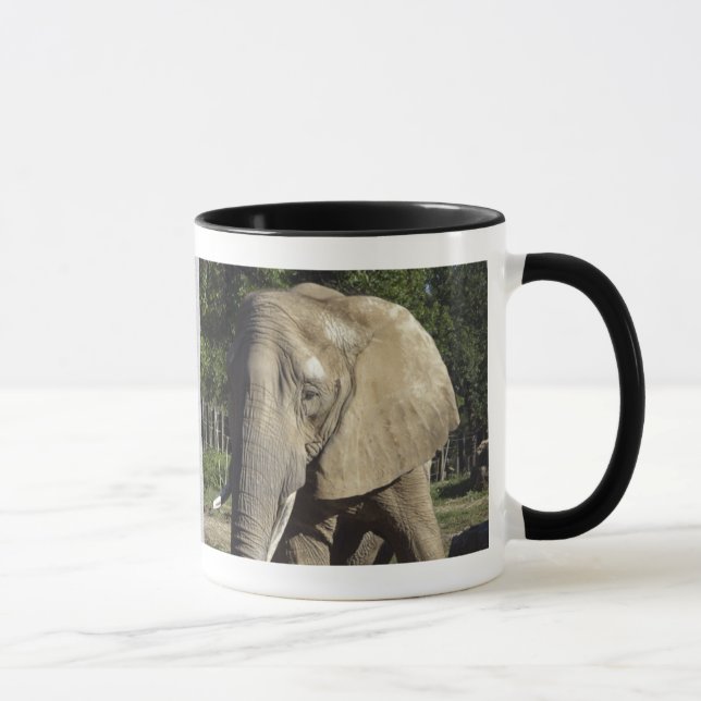 Caneca do elefante (Direita)