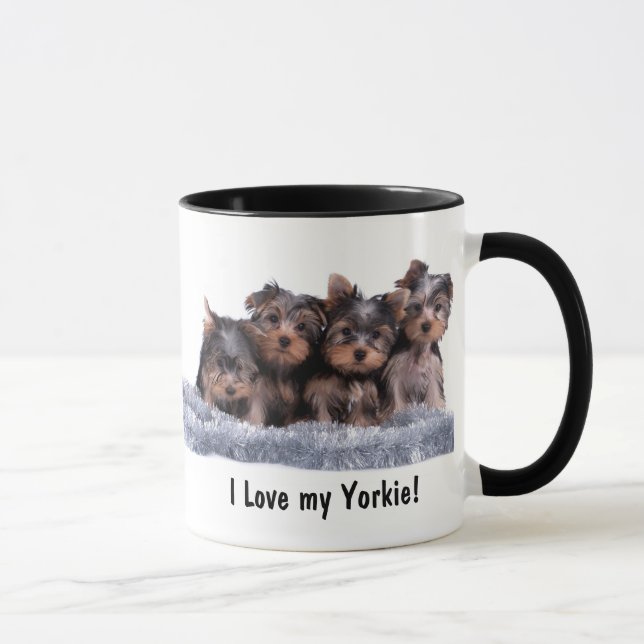 Caneca do filhote de cachorro do yorkshire terrier (Direita)