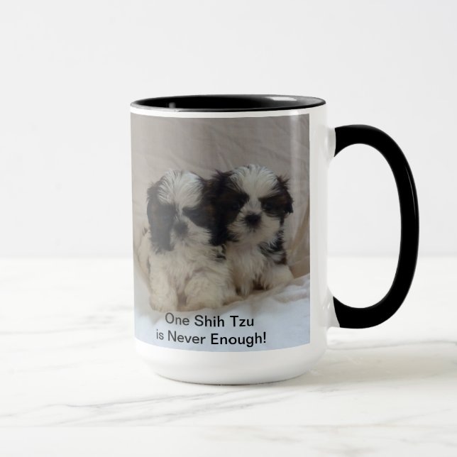 Caneca do filhote de cachorro dois Shih Tzu (Direita)