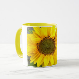 Caneca do girassol gigante com interior amarelo