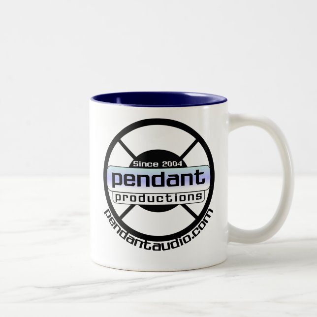 Caneca do logotipo do pendente (Direita)