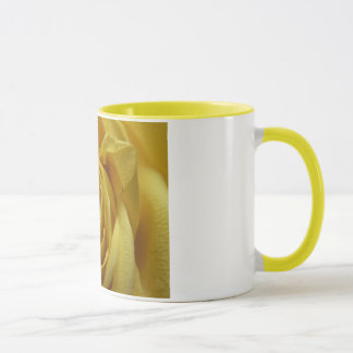 Caneca do rosa amarelo
