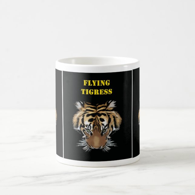 Caneca do Tigress do vôo (Centro)