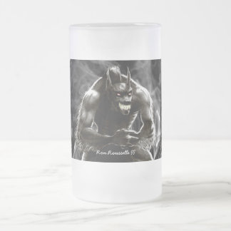 Caneca do vidro do homem-lobo