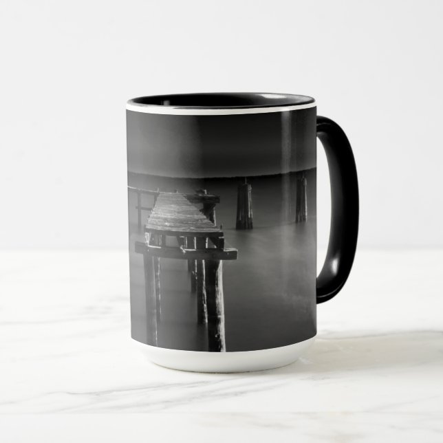 Caneca Doca abandonada no lago Monroe (Frente Esquerda)