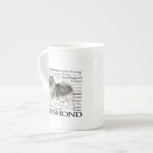 Caneca dos traços do Keeshond (Frente Esquerda)