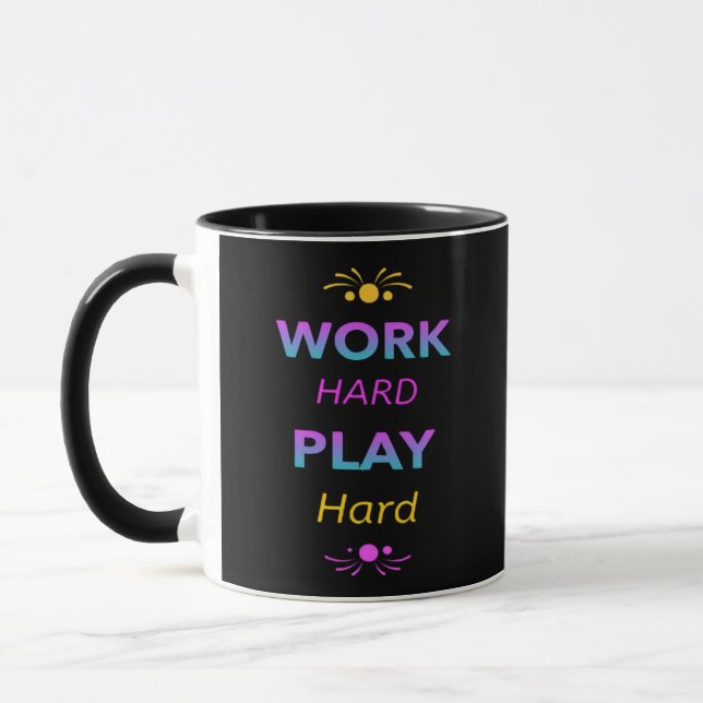 Caneca Duro de trabalho se diverte tão Duro - Dia do trab (Esquerda)