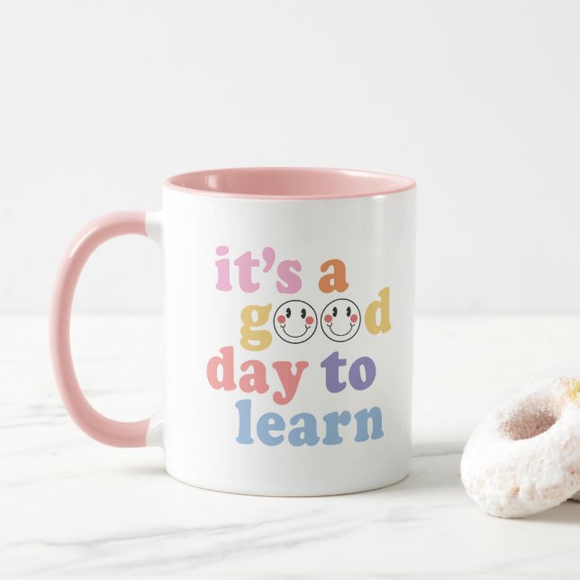 Caneca É um bom dia para aprender professor (Com Donut)