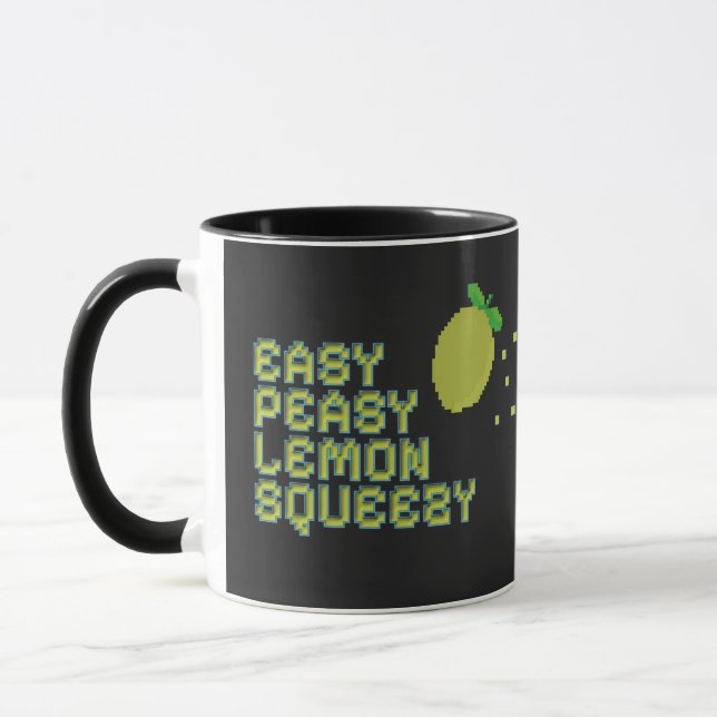 Caneca Easy Peasy Lemon Squeezy - Pixel Art Preto  (Esquerda)
