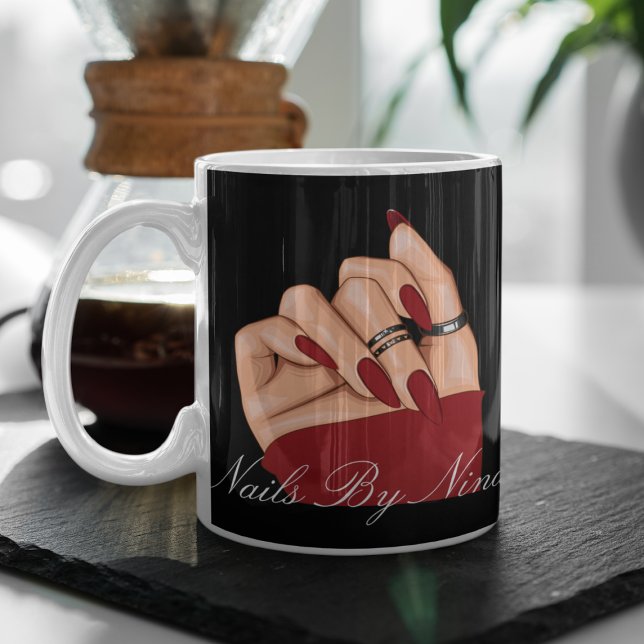Caneca Elegante Black Red Typografia Branded Nail Salon (Criador carregado)