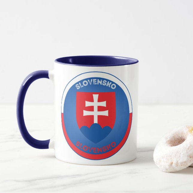 Caneca Emblema do Patrimônio da Eslováquia (Com Donut)