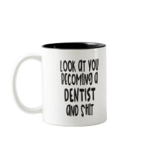 Caneca engraçada da graduação do dentista