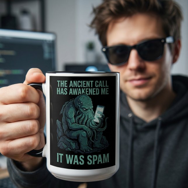 Caneca Engraçada do Chamado Antigo de Cthulhu (Criador carregado)