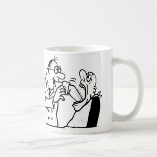Caneca engraçada dos desenhos animados do dentista