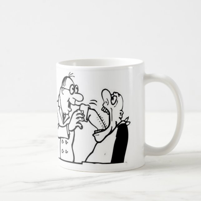 Caneca engraçada dos desenhos animados do dentista (Direita)
