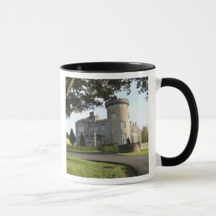 Caneca Entrada do Castelo Dromoland sem pessoas