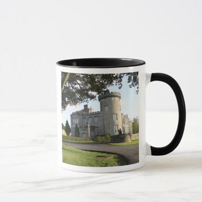 Caneca Entrada do Castelo Dromoland sem pessoas (Direita)