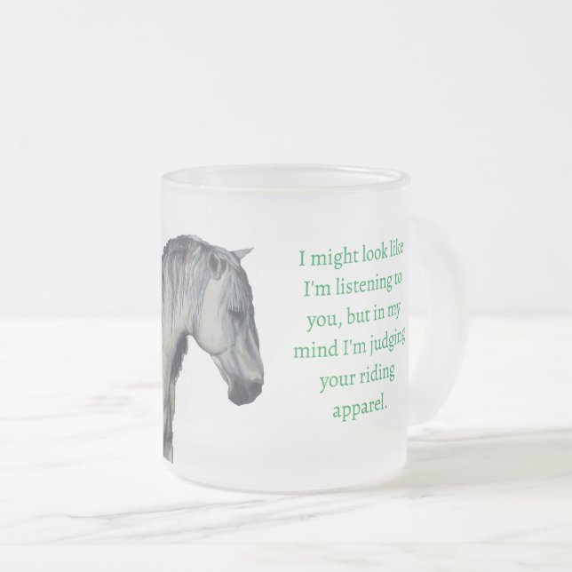 Caneca Equestre com Cavalo Branco para o Prato de  (Frente Esquerda)