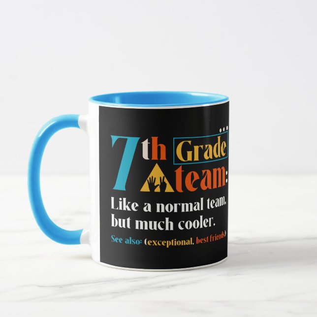 Caneca Equipe De 7, Como Uma Equipe Normal, Mas Muito Mai (Esquerda)