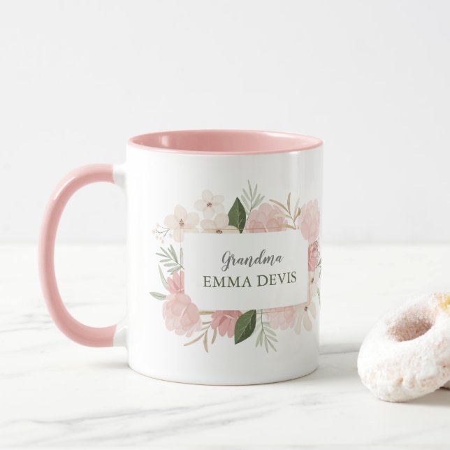 Caneca Escrito floral com aquarela moderna elegante vovó  (Com Donut)