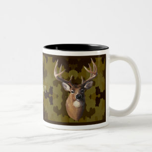 Caneca escura personalizada dos cervos de Camo