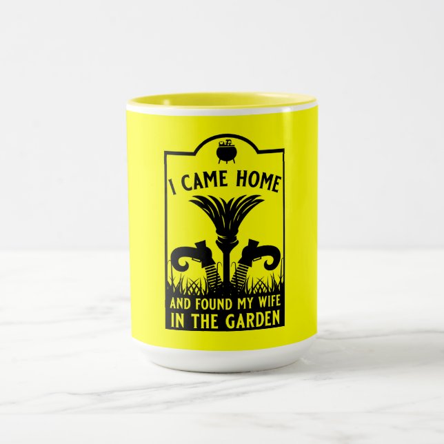 Caneca Esposa de Bruxa Engraçada (Centro)