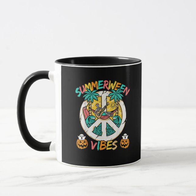 Caneca Esqueleto De Summerwin Enche Na Praia Com Su (Esquerda)