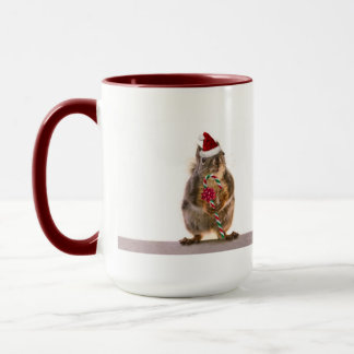 Caneca Esquilo do Natal com bastão de doces
