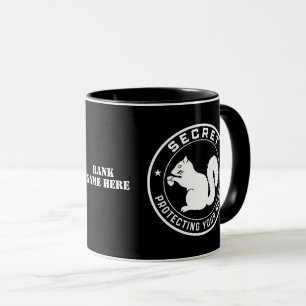 Caneca Esquilo secreto protegendo seus Loucos personalizá