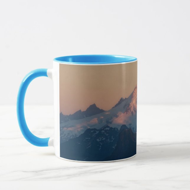Caneca Estado de Washington, Cascades do Norte. Monte Bak (Esquerda)