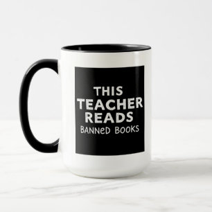 Caneca Este Professor Lê Livros Proibidos Gráfico