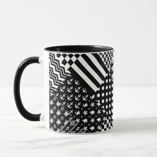 Caneca Estilo de Padrão Misto Preto Minimalista (Esquerda)