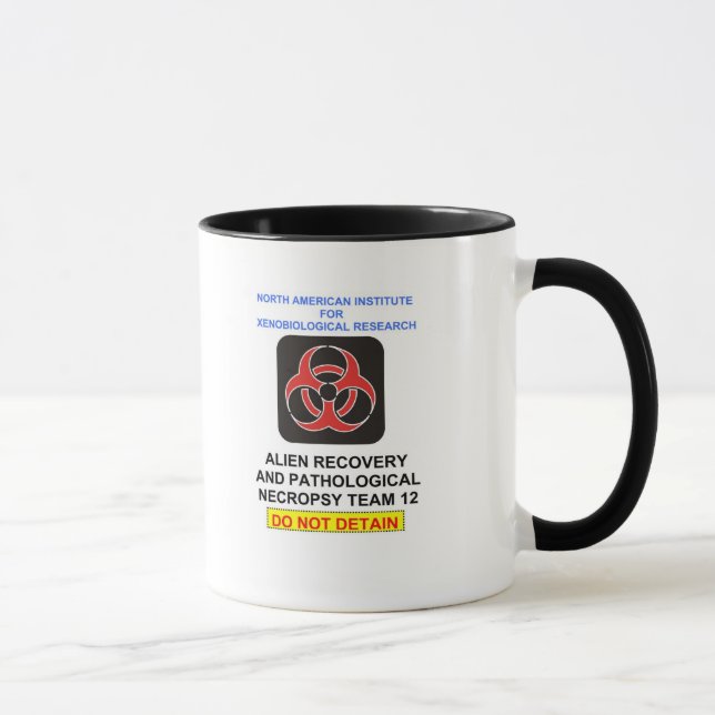 CANECA ESTRANGEIRA INOPERANTE DA EQUIPE DA (Direita)