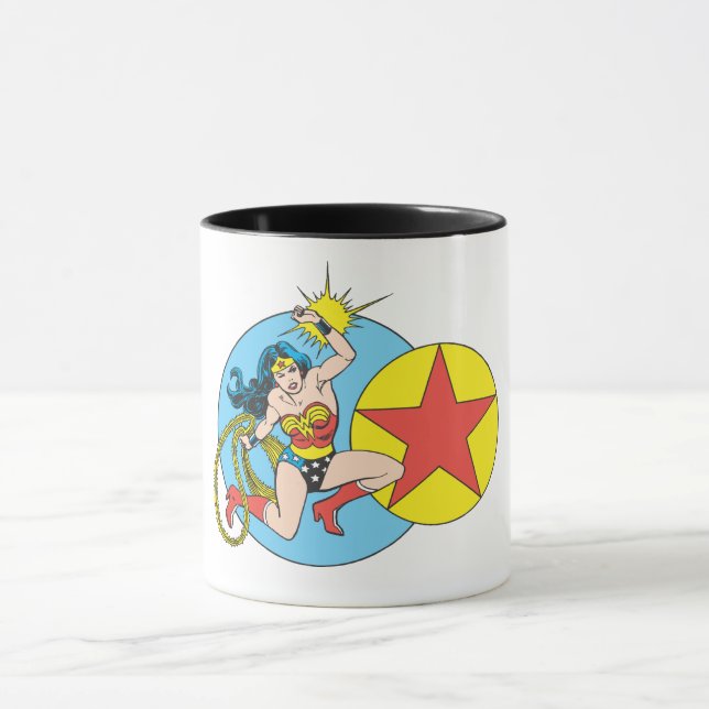 Caneca Estrela Vermelha da Mulher Maravilha (Centro)