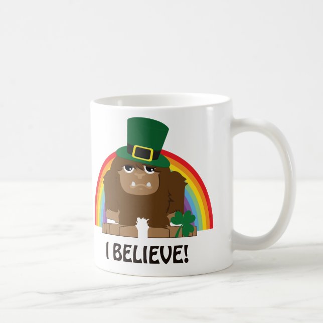 Caneca Eu acredito! Leprechaun Bigfoot (Direita)