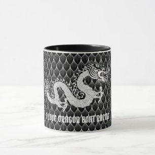 Caneca Eu amo o dragão preto & branco da competência de