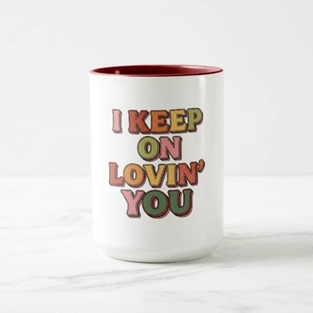 Caneca Eu continuo te amando Romântico (Centro)