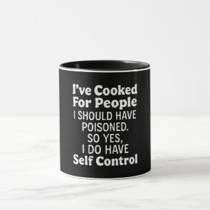 Caneca Eu cozinhei para Pessoas que eu deveria ter envene