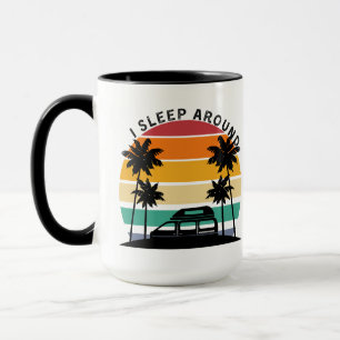 Caneca Eu Dormi Em Van Life Pun Vinatge Sunset viagem