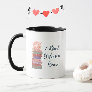 Caneca Eu Leio Entre as Linhas Amante de Crochê e Livros