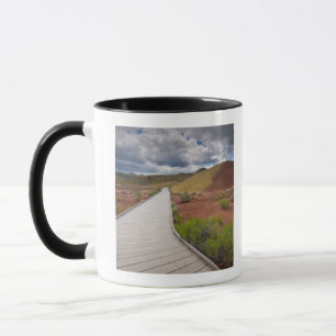 Caneca EUA, Oregon, Mitchell, caminho entre pintado