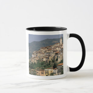 Caneca Europa, Itália, Ligúria, Apricale. Riviera Di