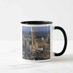 Caneca Europa, Itália, Siena. Visão geral da cidade