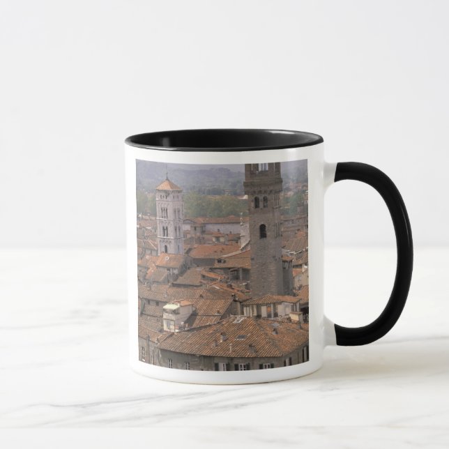 Caneca Europa, Itália, Toscana, Lucca, Cidade panorama (Direita)