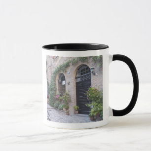 Caneca Europa, Itália, Úmbria, Civita, Casa Tradicional
